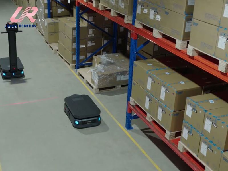 TÌM HIỂU CÁCH ROBOT VẬN CHUYỂN TRONG NHÀ MÁY HIỆN ĐẠI